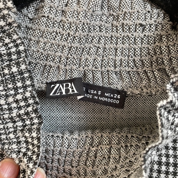 Zara Top - Picture 2 of 2